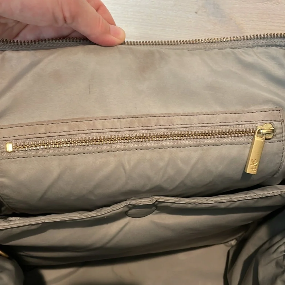 Freshly Picked classic diapers bag in stone